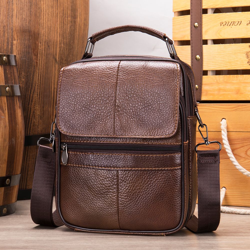 Small Leather Flap Side Bag – Sleek Crossbody Messenger for Everyday Use