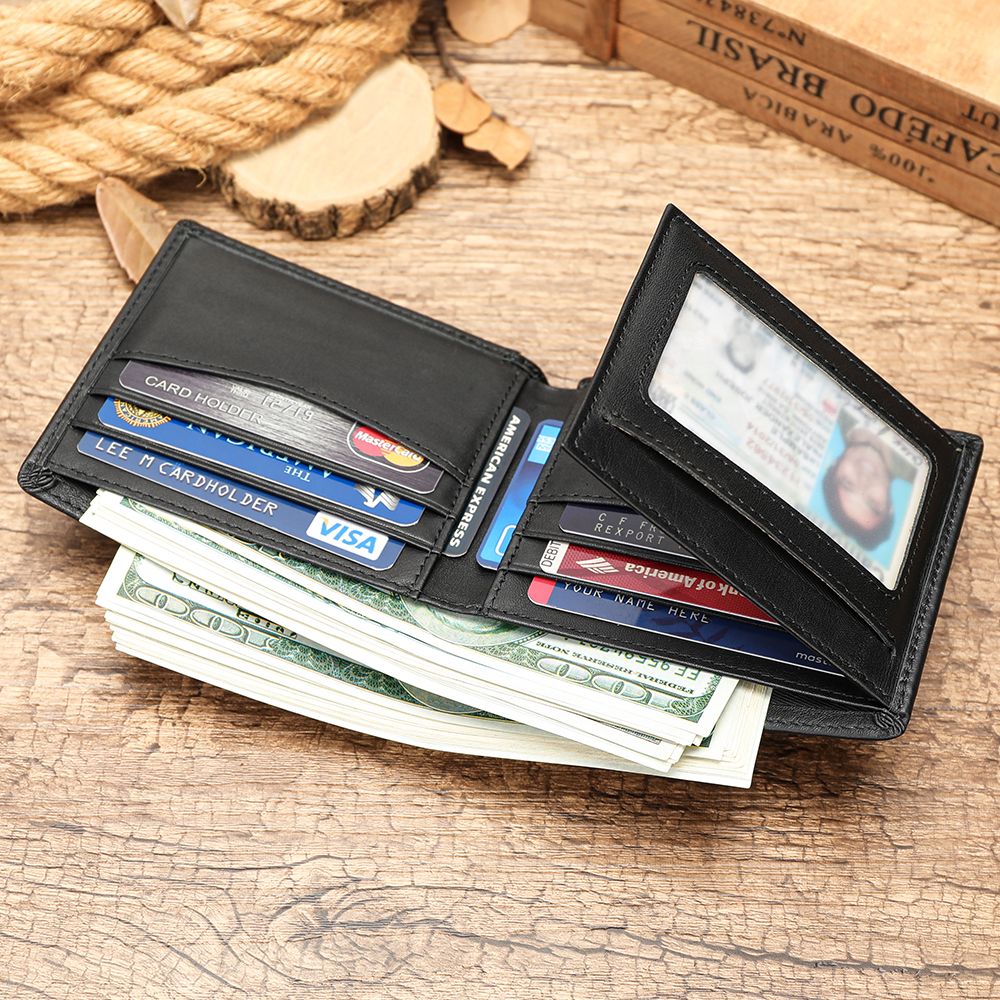 Slim Leather Credit Card Holder – Compact Bifold Wallet for Daily Use