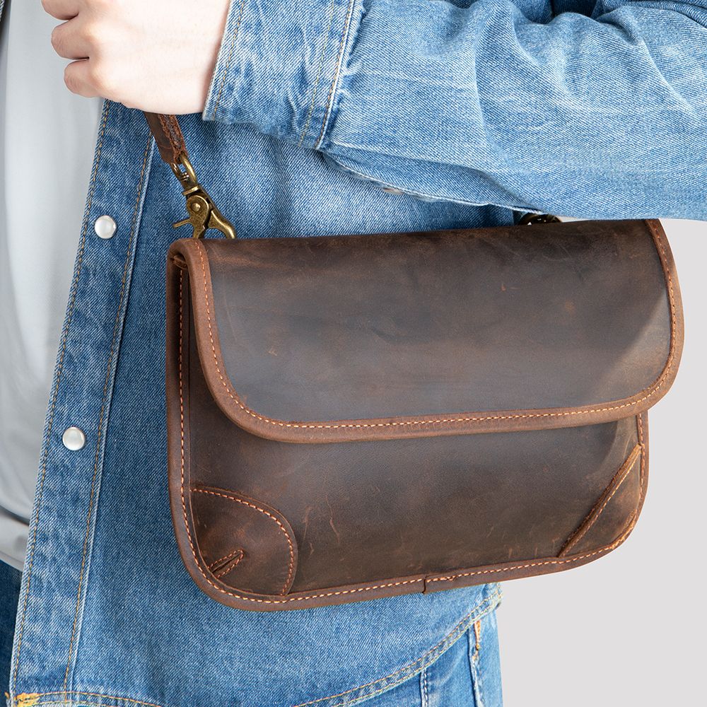 Retro Crazy Horse Cow Leather Square Bag – Men’s Vintage Crossbody Pouch