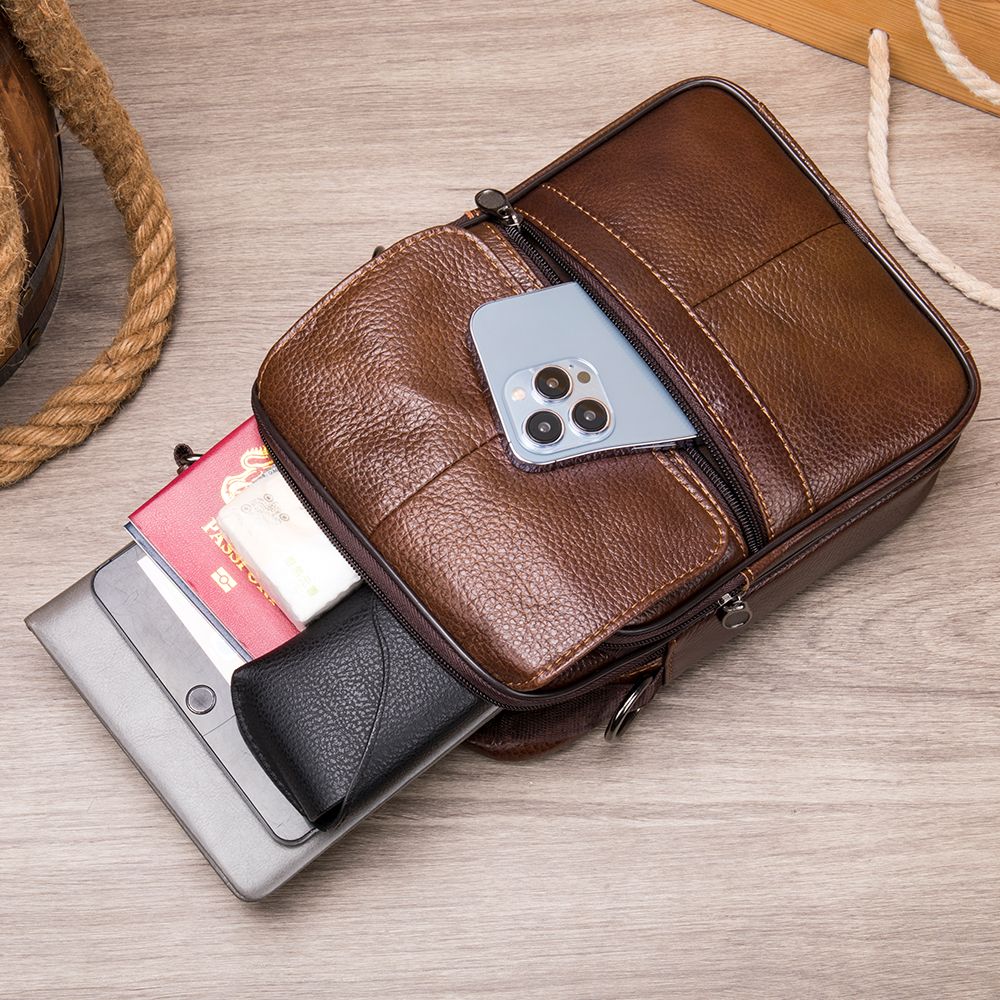 Small Leather Flap Side Bag – Sleek Crossbody Messenger for Everyday Use