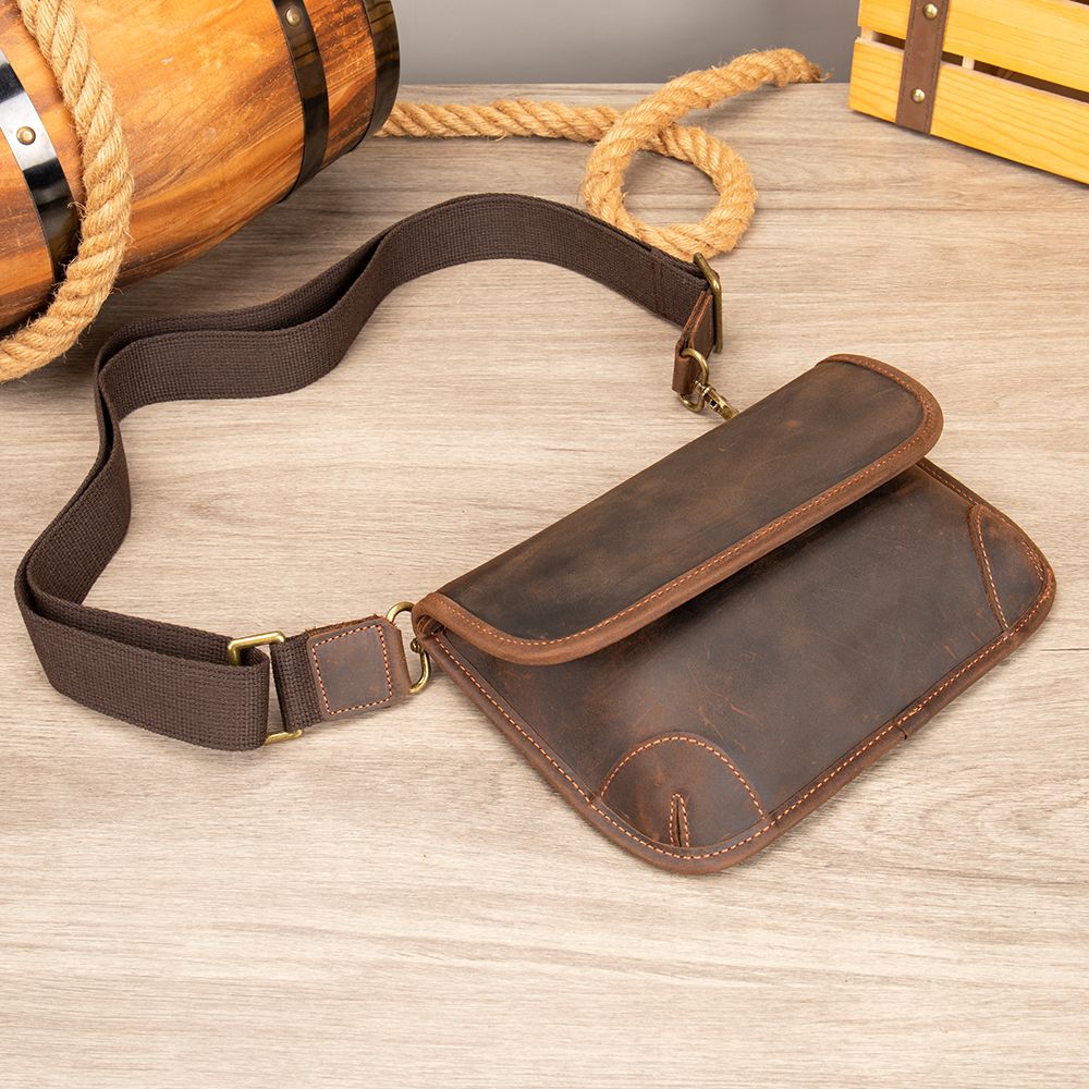 Retro Crazy Horse Cow Leather Square Bag – Men’s Vintage Crossbody Pouch