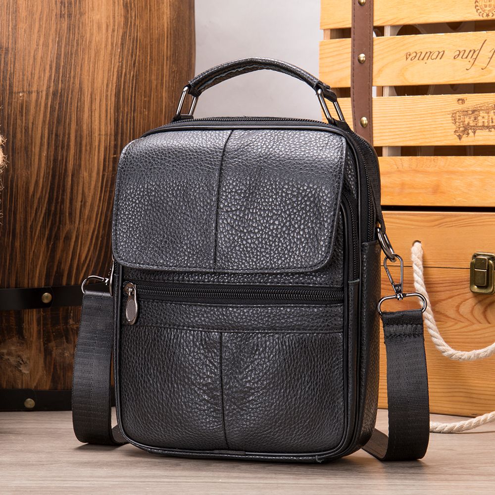 Small Leather Flap Side Bag – Sleek Crossbody Messenger for Everyday Use
