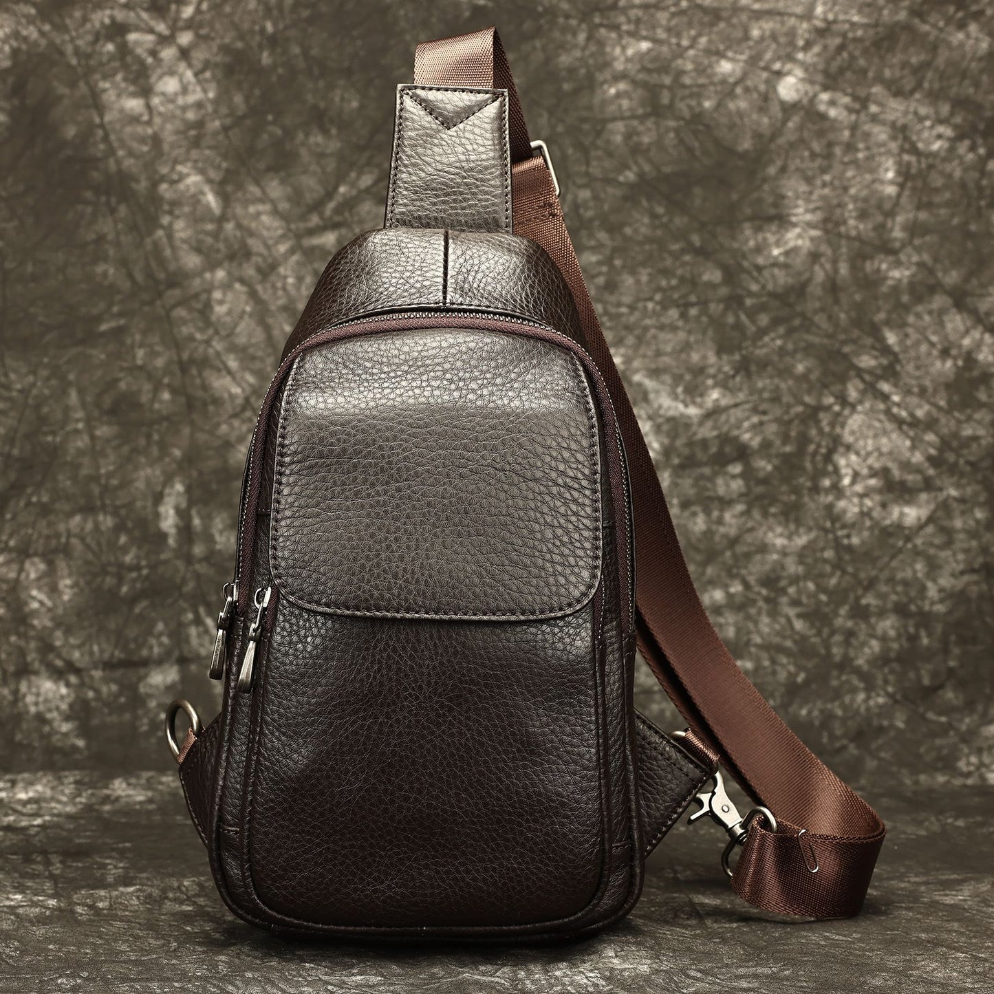Leather Crossbody Chest Bag – Waterproof Single-Shoulder Sling for Travel & Daily Carry