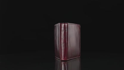 Slim Leather Credit Card Holder – Compact Bifold Wallet for Daily Use